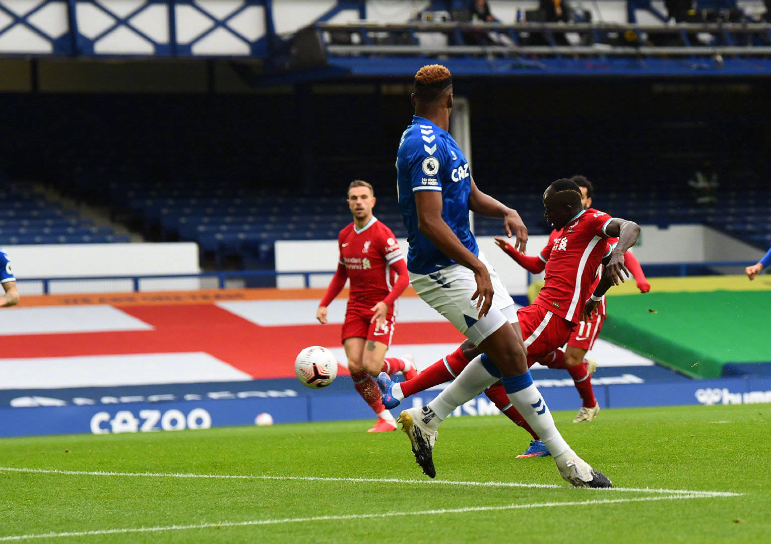 赛中展现出 赛中展现出