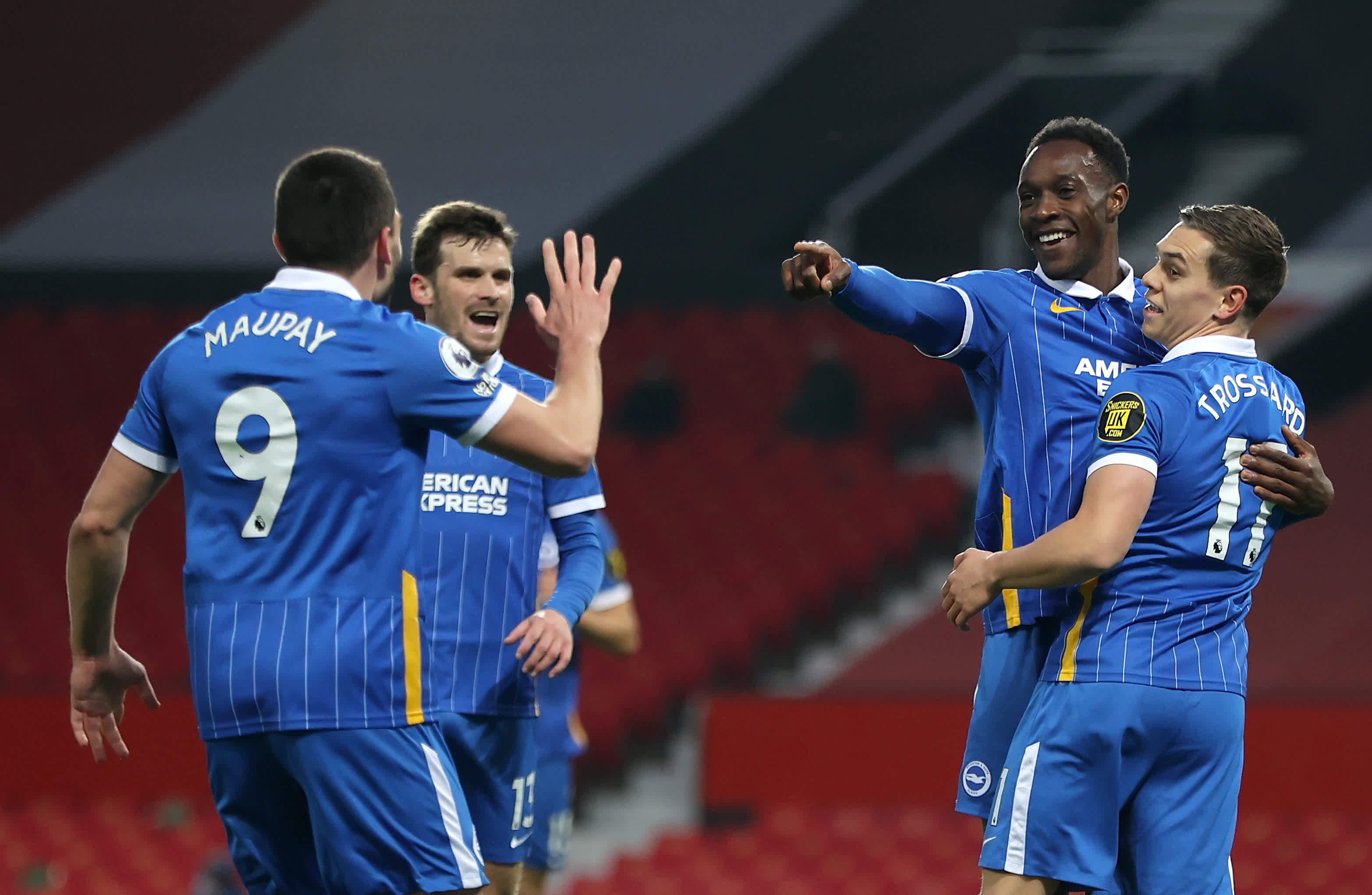 5战4胜中 5战4胜中